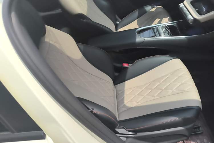 Used BYD Dolphin 2021 405 km Fashion Edition