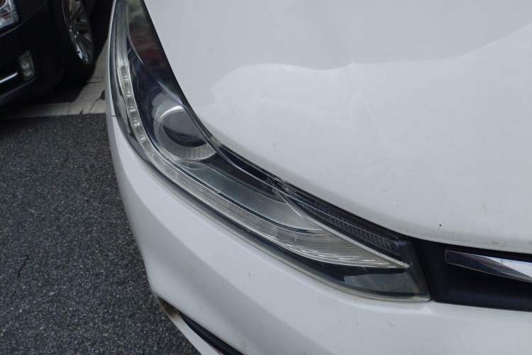 Used Chevrolet Trax 2018 330T Automatic Two-Wheel Drive Luxury Model
