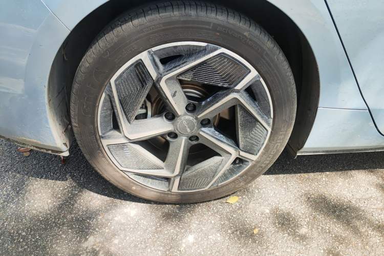 Used BYD Seal 2022 650 km All-Wheel-Drive Performance Version
