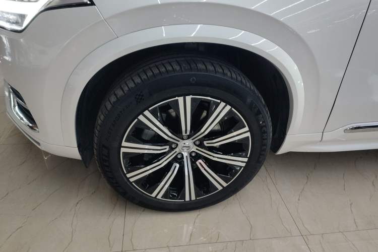 Used Volvo XC90 2024 B6 Zhiyi Luxury 7-Seater