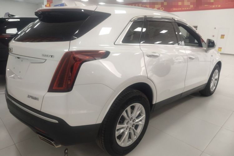 Used Cadillac XT5 2020 28T Tech Edition Rear Right 45 Deg
