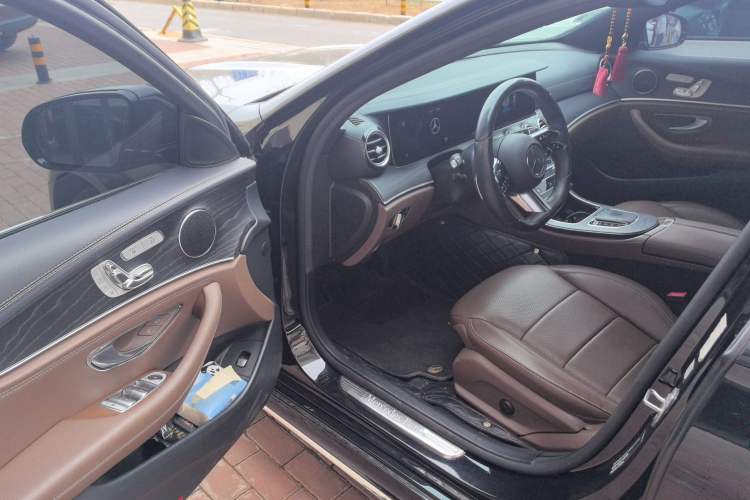 Used Mercedes-Benz E-Class 2021 Restyled E 300 L Sporty and Stylish Edition
