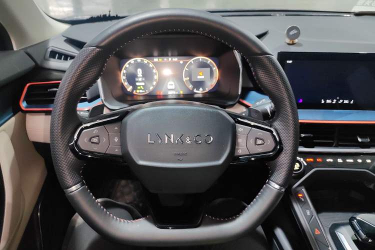 Used Lynk & Co 06 2020 1.5T YAO Halo
