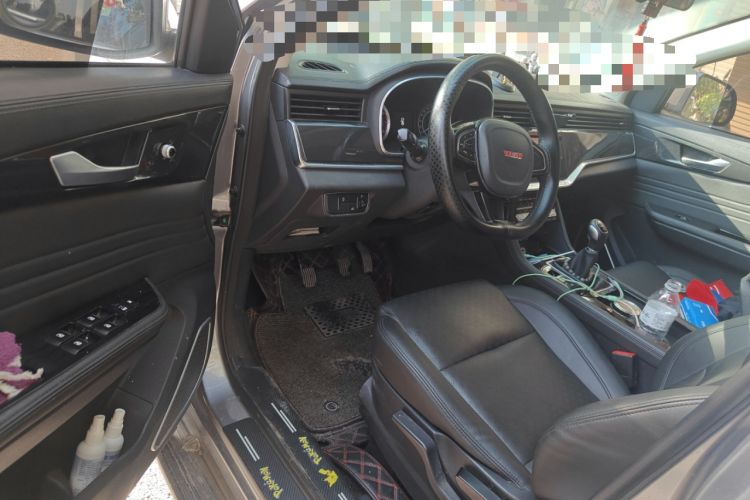 Used Sinotruk VGV U70 2020 1.5T Manual Elite Sunroof Version 6 Seats
