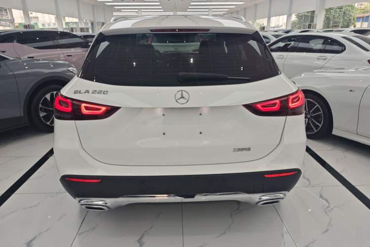 Used Mercedes-Benz GLA 2023 GLA 220
