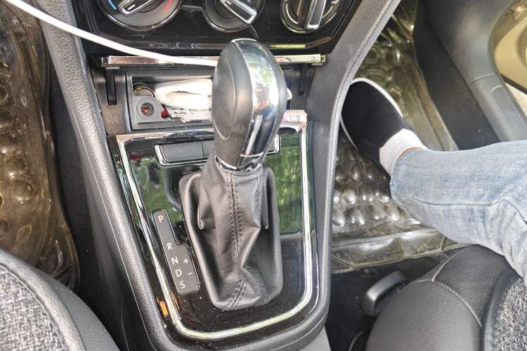 Used Volkswagen Bora 2017 1.6L Automatic Comfort Model
