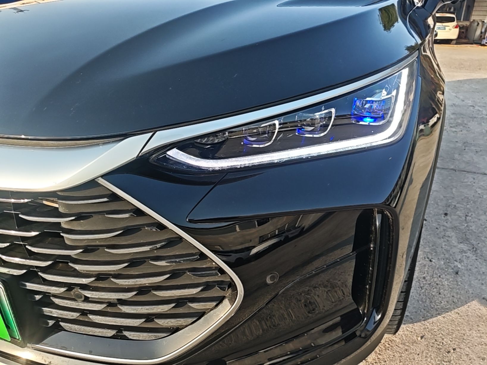 BYD Tang New Energy 2024 DM-p Glory Edition 215KM All-Wheel-Drive Premium Model — снимка 8
