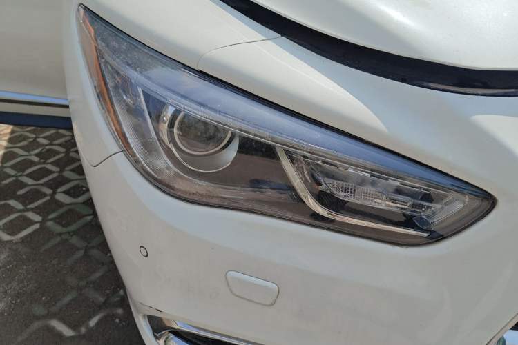 Used Infiniti QX60 2016 2.5 S/C Hybrid Two-Wheel-Drive Excellence Edition China V Standard