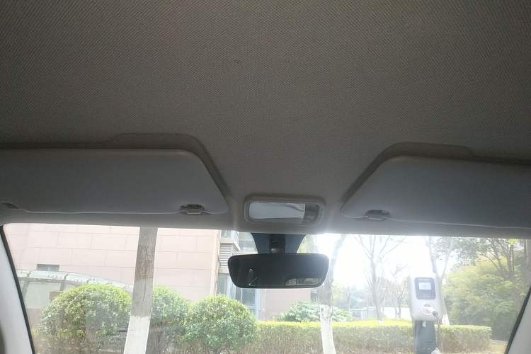 Used Wuling Hongguang MINIEV 2022 Macaron Premium Model – Lithium Iron Phosphate
