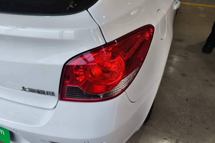 Used Chevrolet Cruze 2013 Hatchback 1.6L Automatic Luxury Model