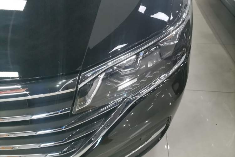 Used Volkswagen Viloran 2024 330TSI Luxury Edition