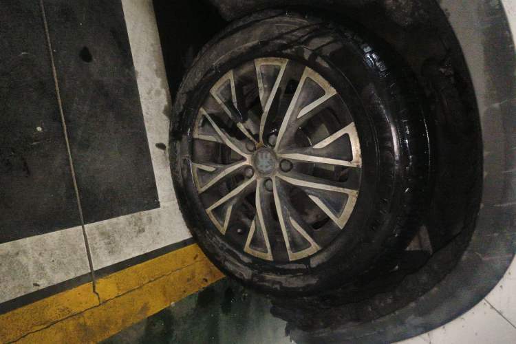 Used BYD Song New Energy 2017 Song EV300 Prestige Model