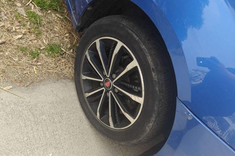 Used Roewe i5 2020 1.5L Automatic 4G Connect Luxury Flagship Edition