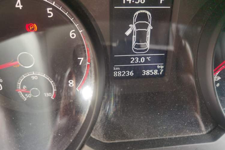 Used Volkswagen Passat 2017 330TSI DSG Luxury Edition
