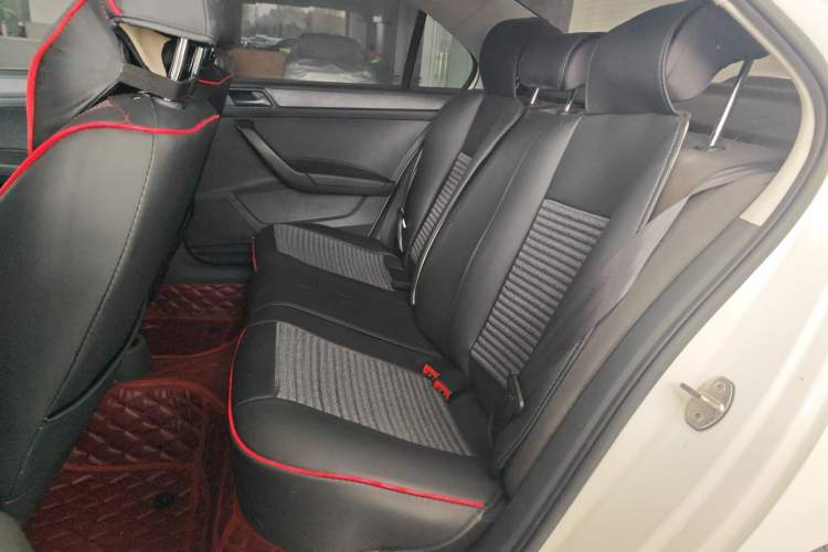 Used Volkswagen Santana 2019 1.5L Automatic Fashion Edition China VI Left Rear Seat