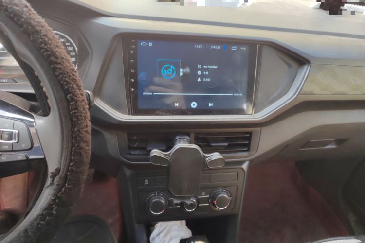 Used Volkswagen T-Cross 2020 1.5L Automatic Fashion Edition Audio And AC Panel