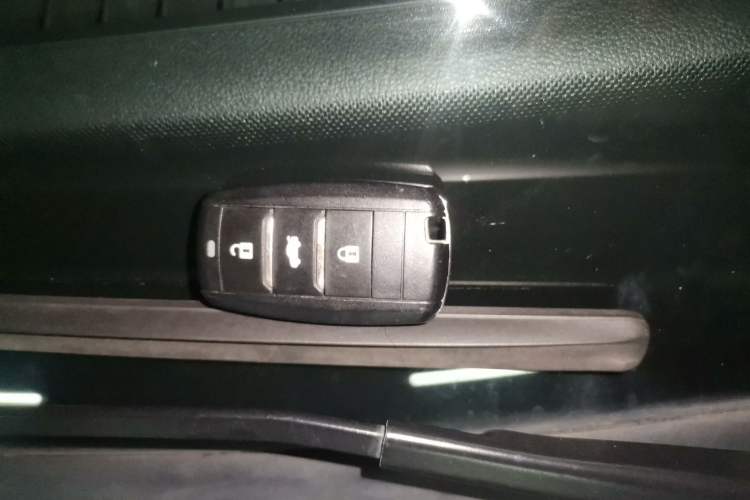 Used CHANGAN CS75 2016 1.8T Automatic Elite Model China V Standard
