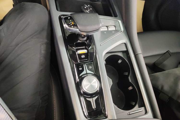 Used CHANGAN CS75 PLUS 2022 2.0T Automatic Pilot Version