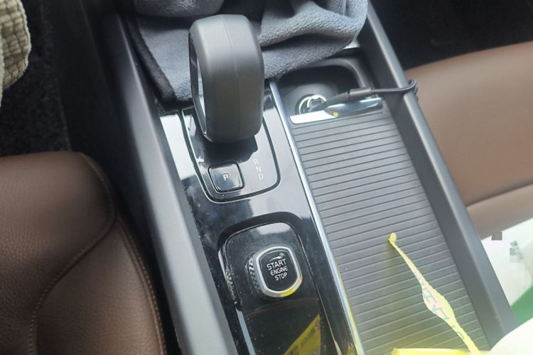 Used Volvo S60 2023 B4 Zhiyi Luxury Edition