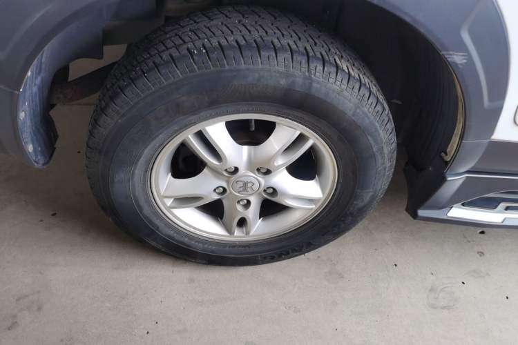 Used Roewe W5 2014 1.8T 2WD Automatic Tharu Special Edition
