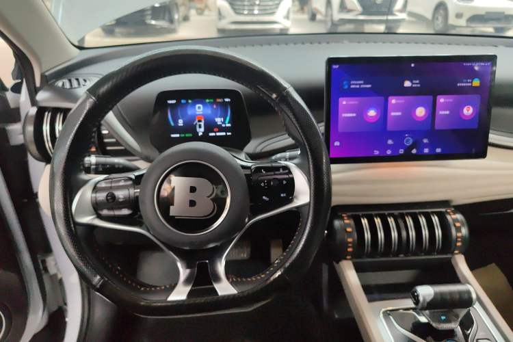 Used BYD Yuan PLUS 2023 Champion Edition 510KM Superior Model Center Console