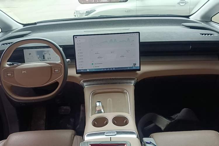 Used XPeng X9 2024 702 Ultra-Long Range Max