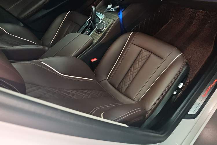 Used BMW 5 Series 2020 530Li Leading Edition Luxury Package