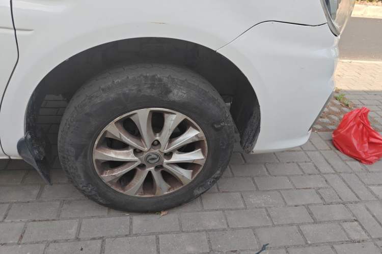 Used FORTHING Lingzhi 2018 M5L 1.6L 7-Seater Luxury Model