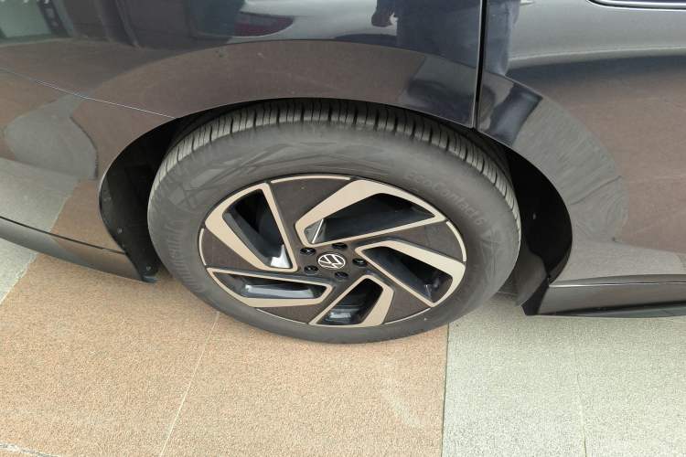 Used Volkswagen ID.7 VIZZION 2024 First Edition Exterior 5