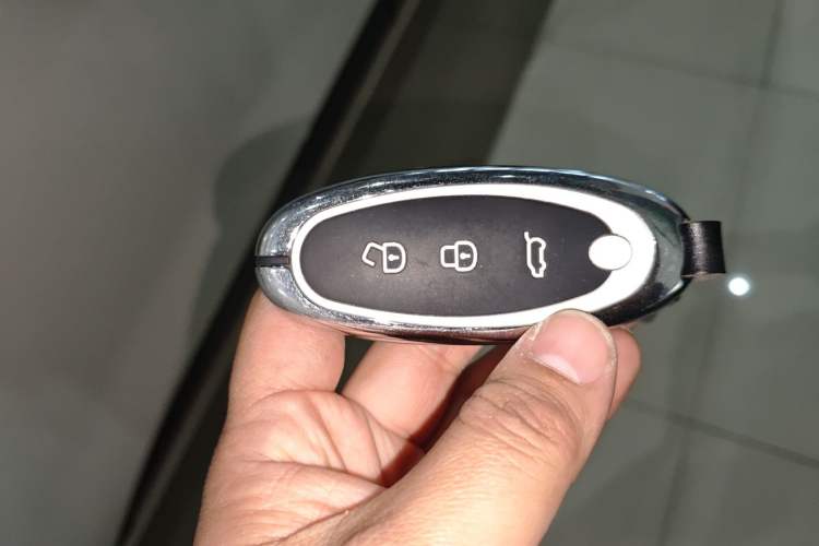 Used Dongfeng NAMMI 01 2024 New Edition 330 Plus Smart+
