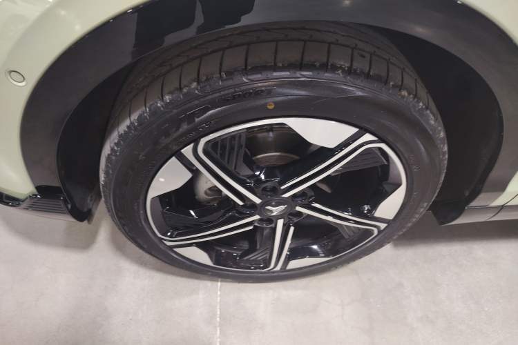 Used VOYAH COURAGE 2024 Long-Range Supercharge Edition
