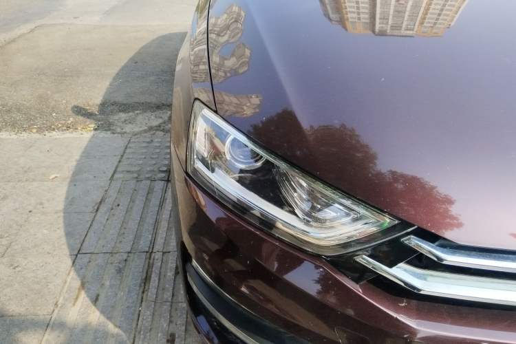 Used Zotye SR7 2016 1.5T Manual Cube Road Edition China V Standard
