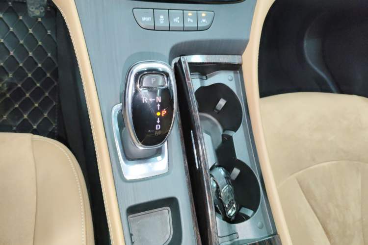 Used Buick LaCrosse 2018 20T Luxury Model
