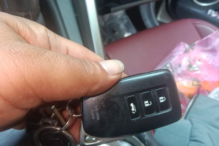 Used Lexus NX 2020 200 All-Wheel Drive Fēngshàng Version China VI Standard Vehicle Key