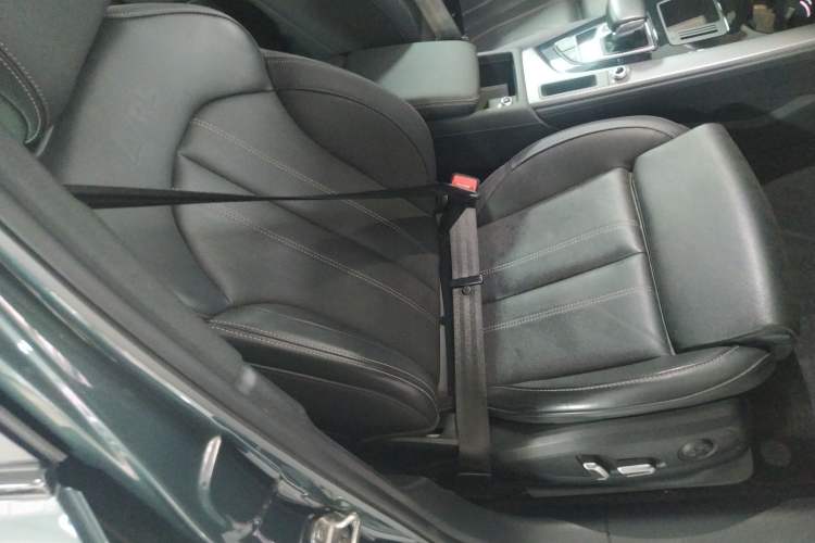 Used Audi A4L 2024 40 TFSI quattro RS Performance Package