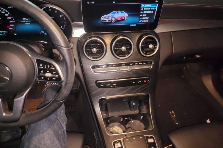 Used Mercedes-Benz C-Class 2019 C 260 L Sport Edition Audio And AC Panel