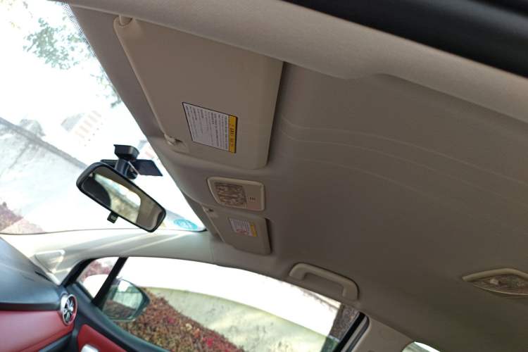 Used Haval H1 2015 1.5L AMT Luxury Model
