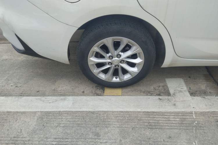 Used Chevrolet Monza 2023 1.5L Dual-Clutch Enjoyment Edition Exterior 5