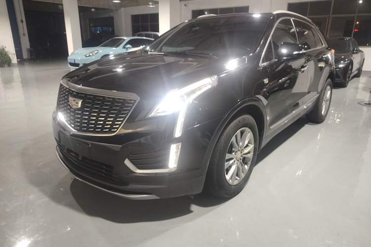 Used Cadillac XT5 2022 2.0T Two-Wheel Drive Luxury Version