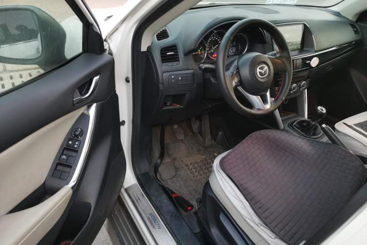 Used Mazda CX-5 2013 2.0L Manual Two-Wheel Drive Comfort Version
