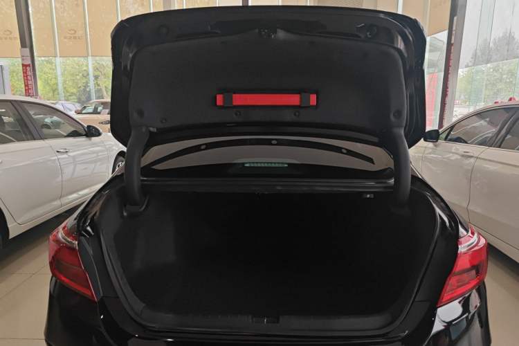 Used Honda Inspire 2019 260TURBO Elegant Edition China VI Emission Standard Trunk