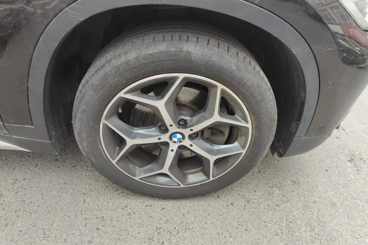 Used BMW X1 2016 sDrive20Li Luxury Model Right Front Wheel Hub