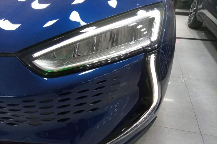 Used SERES SF5 2021 Four-Wheel Drive Freedom Expedition Edition