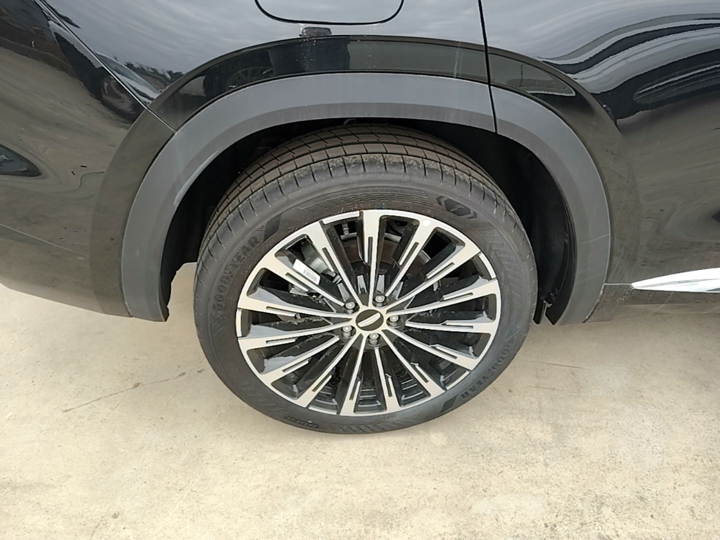 Geely Auto Monjaro L 2025 Dongfang Yao 2.0TD Automatic Lanxing Edition — снимка 11