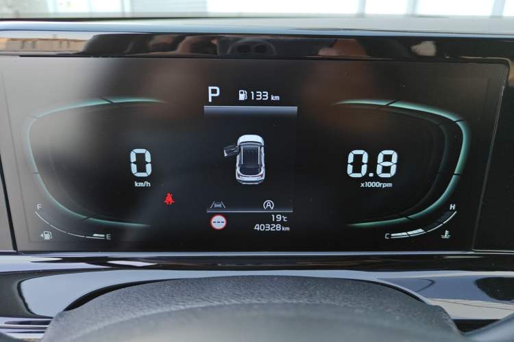 Used Kia Seltos 2023 1.5L CVT Luxury Edition
