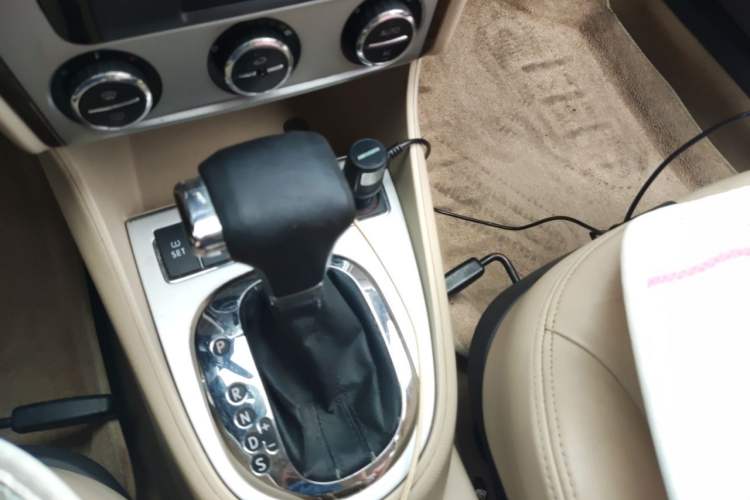 Used Volkswagen Lavida 2011 1.6L Automatic Pinxuan Edition
