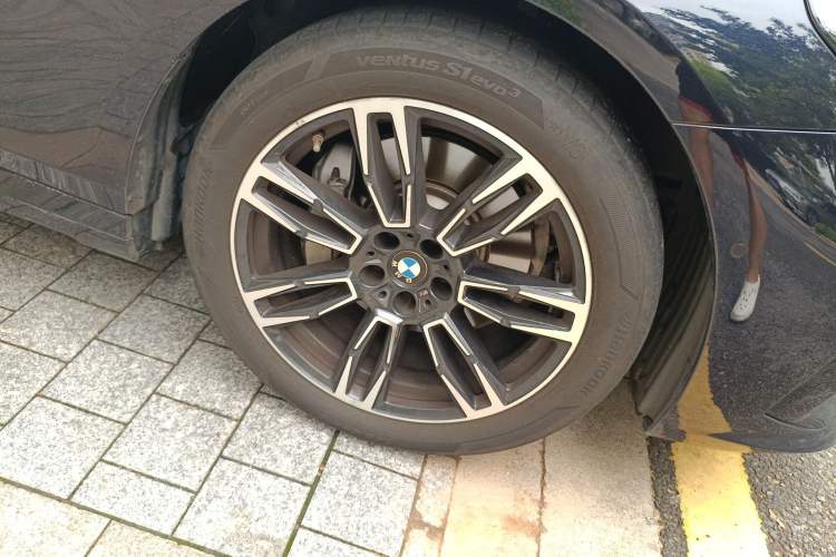 Used BMW 5 Series 2024 530Li Leading Model M Sport Package
