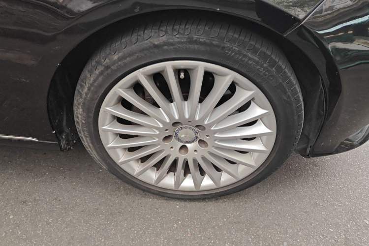 Used Mercedes-Benz E-Class 2015 E 200 L
