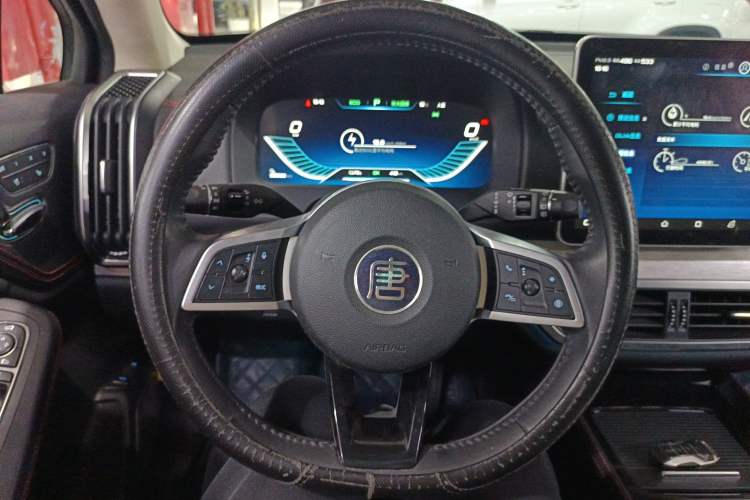 Used BYD Tang New Energy 2019 EV600D Four-Wheel Drive Smart Connectivity Leading Model
