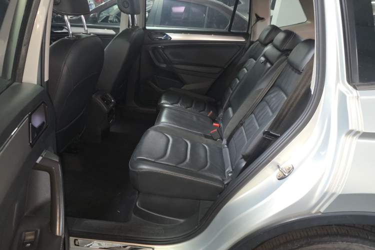 Used Volkswagen Tiguan L 2018 Facelift 330TSI Automatic Two-Wheel Drive Luxury Edition
